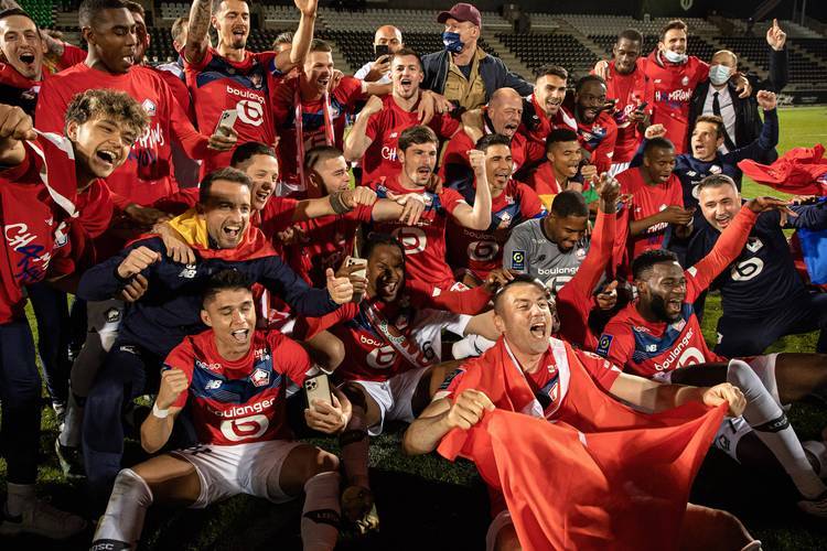 开云官方app入口-里尔主场战胜对手球迷沸腾的简单介绍