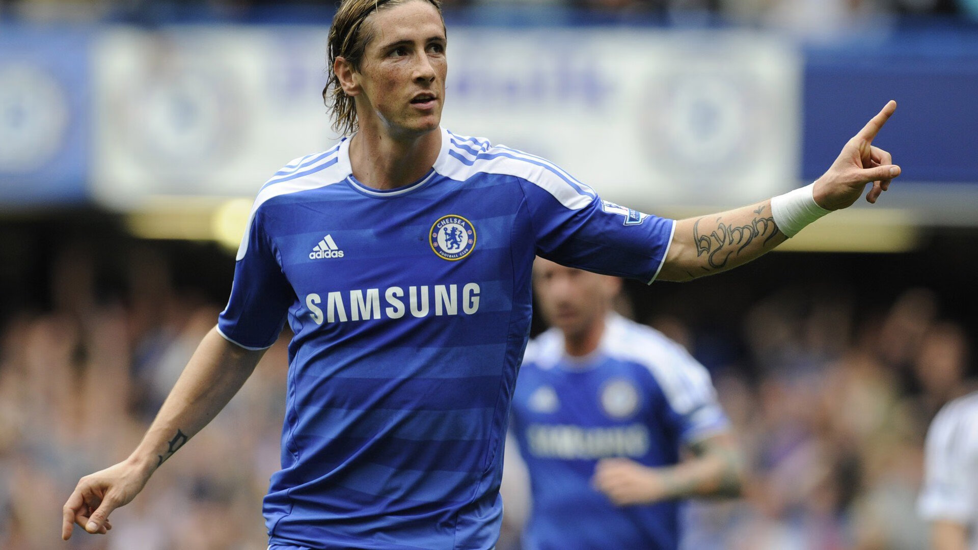 卡塞米罗铁腰觉醒！终场绝杀助曼联险胜尼斯，决胜时刻尽显冠军底蕴