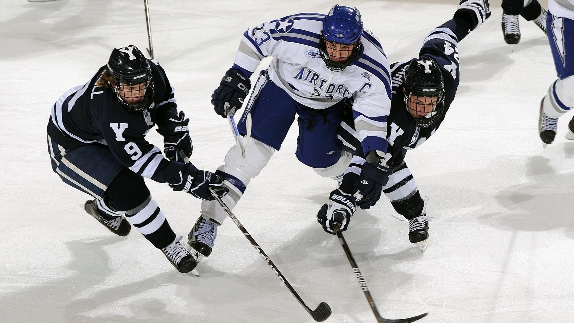 那不勒斯鏖战比利时，范戴克点燃赛场